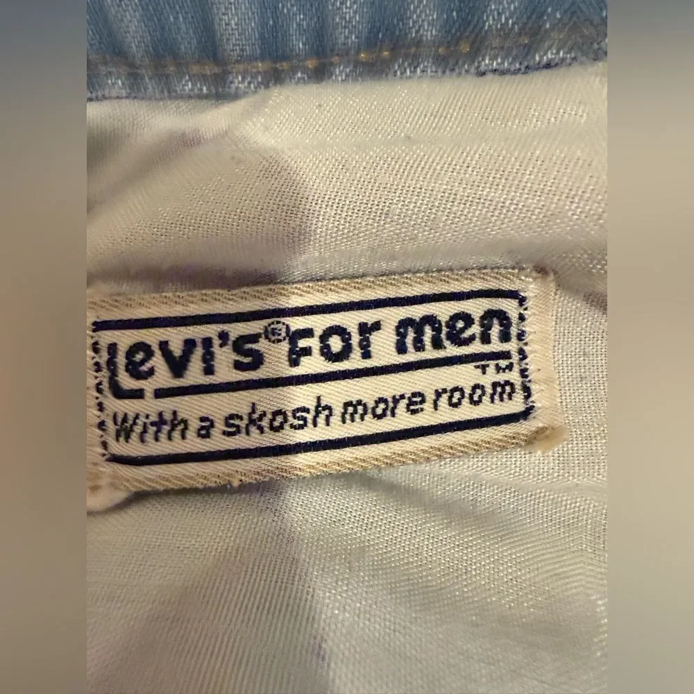 Levi's Light Blue Relaxed Jeans